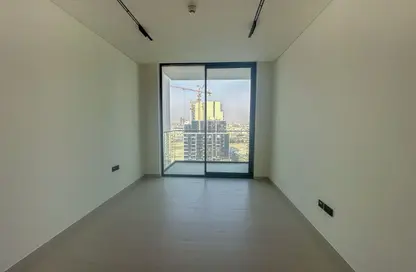 Apartment - Studio - 1 Bathroom for rent in Binghatti Azure - Jumeirah Village Circle - Dubai