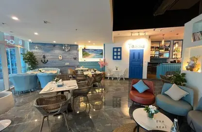 Shop - Studio - 1 Bathroom for rent in Bay Central 3 - Dubai Marina - Dubai