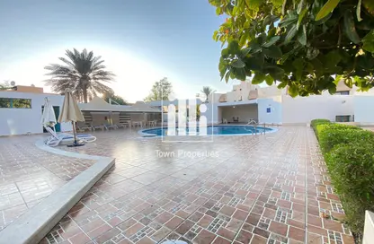 فيلا - 4 غرف نوم - 6 حمامات للايجار في الكرامة - أبوظبي