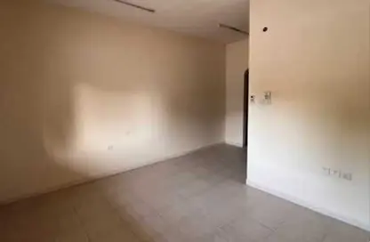 Apartment - Studio - 1 Bathroom for rent in Al Mowaihat 3 - Al Mowaihat - Ajman