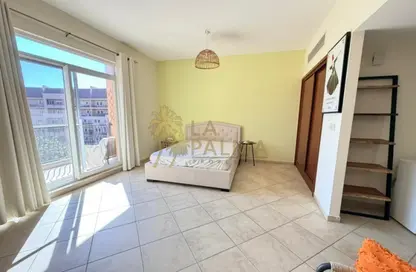 Apartment - 1 Bedroom - 1 Bathroom for rent in Shakespeare Circus 1 - Shakespeare Circus - Motor City - Dubai