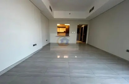 Apartment - 1 Bedroom - 2 Bathrooms for rent in Airport Road - Abu Dhabi