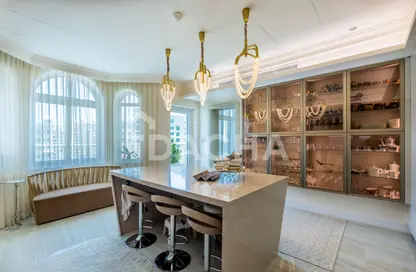 Apartment - 3 Bedrooms - 5 Bathrooms for sale in Golden Mile 8 - Golden Mile - Palm Jumeirah - Dubai