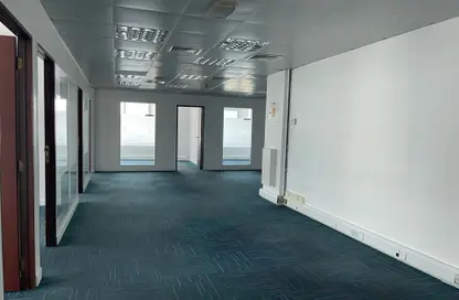 Office Space - Studio - 1 Bathroom for rent in Al Moosa Tower 2 - Al Moosa Towers - Sheikh Zayed Road - Dubai