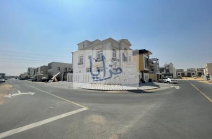 Villa - 5 Bedrooms - 7 Bathrooms for sale in Al Amira Village - Al Yasmeen - Ajman