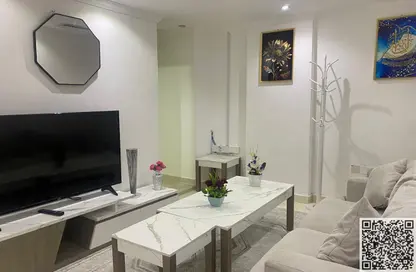 Apartment - 1 Bedroom - 1 Bathroom for rent in Ajman Corniche Road - Ajman