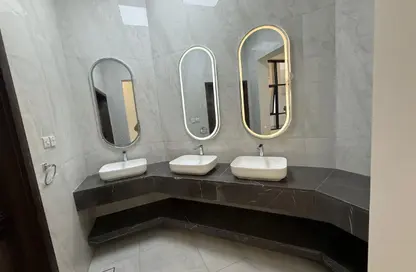 شقة - غرفة نوم - 1 حمام للايجار في اس ايتش 24 - الشامخة - أبوظبي