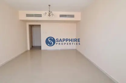 Apartment - 3 Bedrooms - 3 Bathrooms for rent in Al Khan Lagoon Tower - Al Khan Lagoon - Al Khan - Sharjah
