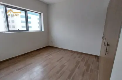 Apartment - 1 Bedroom - 2 Bathrooms for rent in New Al Taawun Road - Al Taawun - Sharjah