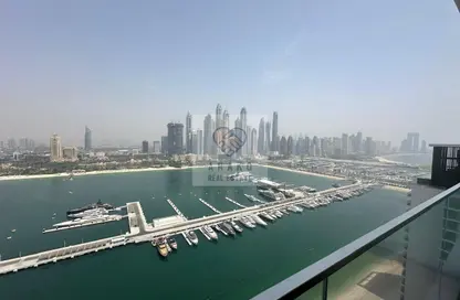 Apartment - 2 Bedrooms - 2 Bathrooms for rent in Palace Beach Residence - EMAAR Beachfront - Dubai Harbour - Dubai