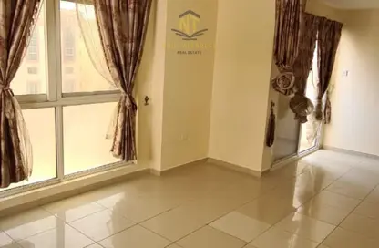 Apartment - 1 Bedroom - 1 Bathroom for rent in Al Qulaya'ah - Al Sharq - Sharjah
