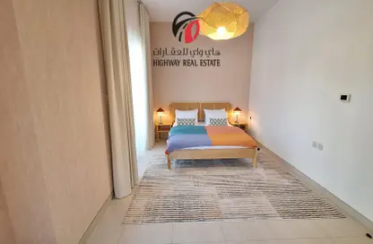 Bungalow - 4 Bedrooms - 6 Bathrooms for sale in Bloomingdale - Dubai Sports City - Dubai