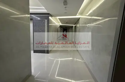 شقة - 2 غرف نوم - 3 حمامات للايجار في بناية الخان 9 - الخان - الشارقة