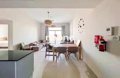 شقة - غرفة نوم - 2 حمامات للايجار في العزيزي روي المتوسطي - الفرجان - دبي