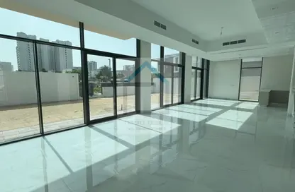 Villa - 5 Bedrooms - 6 Bathrooms for rent in Murooj Al Furjan - Al Furjan - Dubai