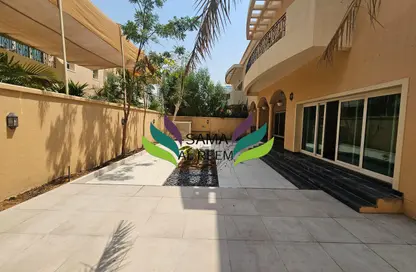 Villa - 5 Bedrooms - 6 Bathrooms for rent in Jumeirah 3 Villas - Jumeirah 3 - Jumeirah - Dubai
