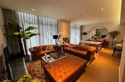 Apartment - 2 Bedrooms - 3 Bathrooms for sale in Building 16 - CityWalk Residential - City Walk - Dubai