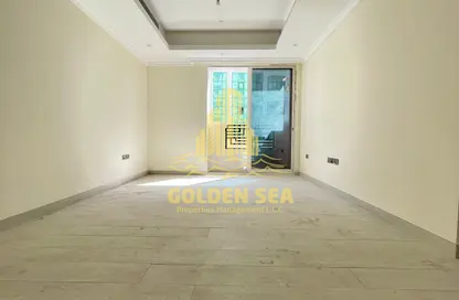 Apartment - 1 Bedroom - 2 Bathrooms for rent in Habib Bank Tower - Muroor Area - Abu Dhabi