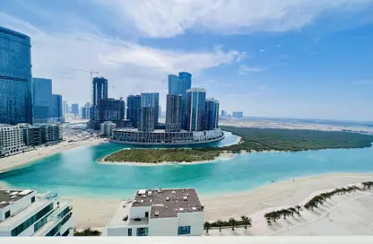 Apartment - 4 Bedrooms - 5 Bathrooms for rent in Beach Towers - Shams Abu Dhabi - Al Reem Island - Abu Dhabi