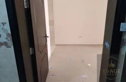 Apartment - Studio - 1 Bathroom for rent in Al Jawhara Building - Al Rawda 3 - Al Rawda - Ajman