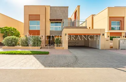 Villa - 4 Bedrooms - 5 Bathrooms for rent in Villa Lantana 2 - Villa Lantana - Al Barsha - Dubai