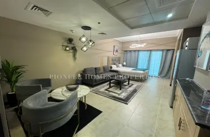 Apartment - 1 Bathroom for rent in Goldcrest Views 1 - Lake Allure - Jumeirah Lake Towers - Dubai