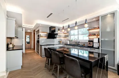 فيلا - 3 غرف نوم - 3 حمامات للبيع في التراث - جميرا بارك - دبي