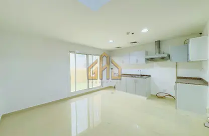 شقة - غرفة نوم - 2 حمامات للايجار في مسكن الامير - قرية الجميرا سركل - دبي