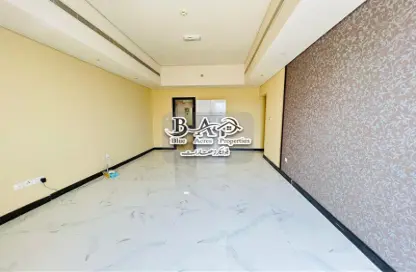 Apartment - 1 Bathroom for rent in Electra Tower - Electra Street - Abu Dhabi