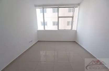 Apartment - 1 Bedroom - 1 Bathroom for rent in Tiger Building Al Qadesia - Al Nahda - Sharjah