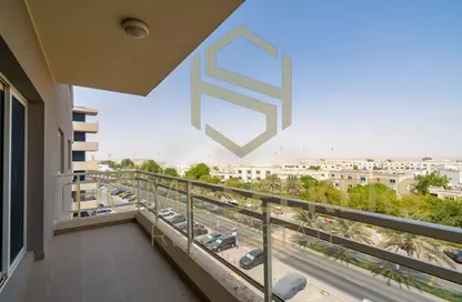 شقة - 2 غرف نوم - 3 حمامات للبيع في برج 12 - الريف داون تاون - الريف - أبوظبي