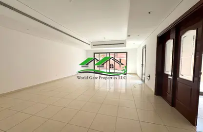 Villa - 4 Bedrooms - 5 Bathrooms for rent in Mangrove Village - Abu Dhabi Gate City - Abu Dhabi