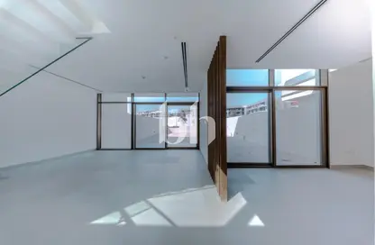 تاون هاوس - 3 غرف نوم - 4 حمامات للايجار في سوق الجبيل - جزيرة الجبيل - أبوظبي تاون هاوس - 3 غرف نوم - 4 حمامات للايجار في سوق الجبيل - جزيرة الجبيل - أبوظبي