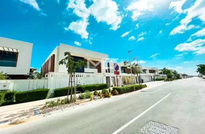 Outdoor House image for: Townhouse - 2 Bedrooms - 3 Bathrooms for sale in The Cedars - Yas Acres - Yas Island - Abu Dhabi, Image 1