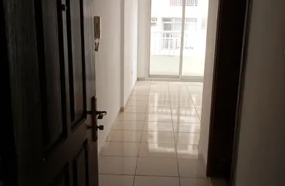 Apartment - 1 Bedroom - 1 Bathroom for rent in Rolla Square - Rolla Area - Sharjah