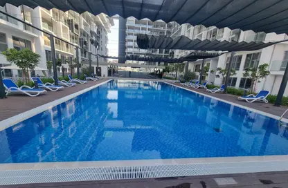 Apartment - 2 Bedrooms - 2 Bathrooms for rent in Oasis Residences - Masdar City - Abu Dhabi