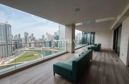 Penthouse - 4 Bedrooms - 6 Bathrooms for sale in Volante - Business Bay - Dubai