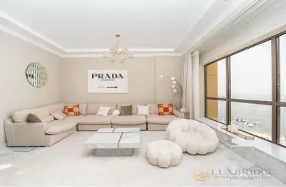 Apartment - 3 Bedrooms - 4 Bathrooms for sale in Rimal 4 - Rimal - Jumeirah Beach Residence - Dubai