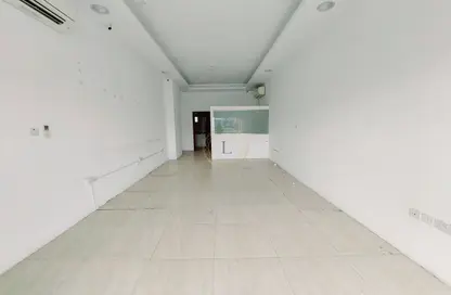 Shop - Studio - 1 Bathroom for rent in Al Sinaiya - Al Ain