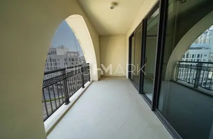 Balcony image for: Apartment - 2 Bedrooms - 3 Bathrooms for rent in Palazzo Versace - Culture Village - Dubai, Image 1