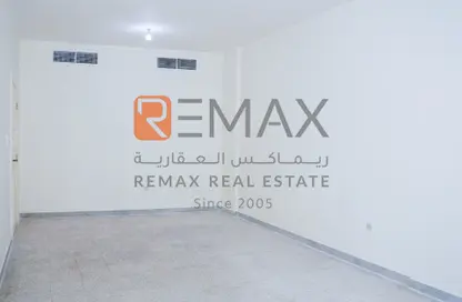 Apartment - 3 Bedrooms - 4 Bathrooms for rent in Hamdan Street - Abu Dhabi