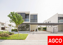 Single Row | Pool View | Move Now Deal