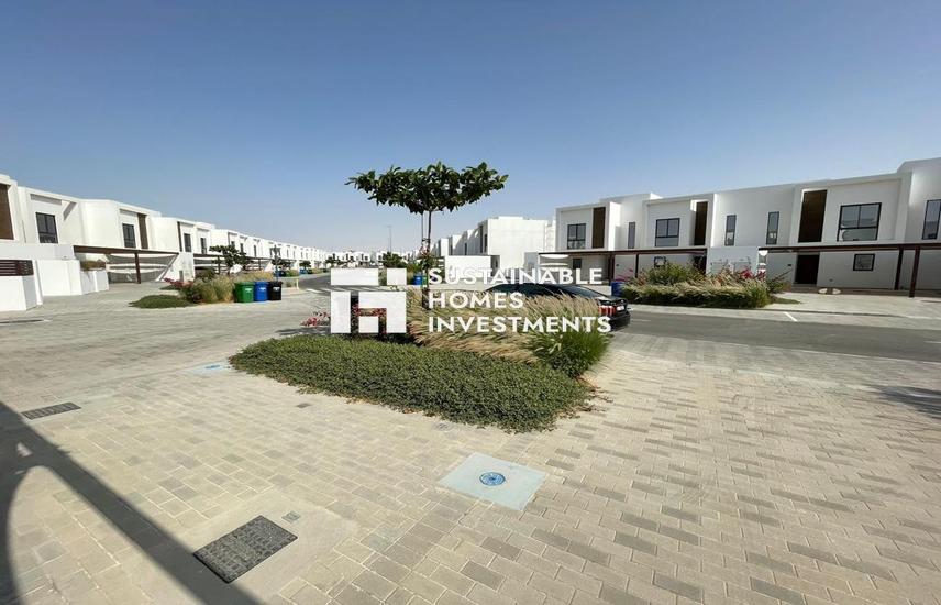 Townhouse for Rent in Al Ghadeer 2 3BR+1 SINGLE ROW SPACIOUS TOWNHOUSE