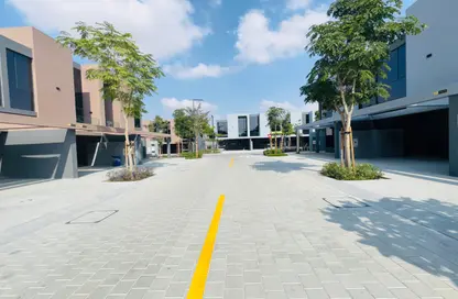 Townhouse - 3 Bedrooms - 4 Bathrooms for rent in Robinia - Masaar - Tilal City - Sharjah