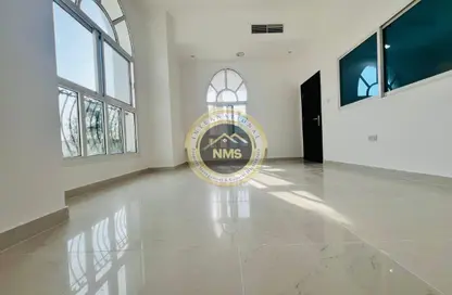 Apartment - 1 Bedroom - 1 Bathroom for rent in Al Mushrif Villas - Al Mushrif - Abu Dhabi