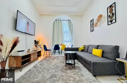 Apartment - 1 Bedroom - 1 Bathroom for rent in Palm Oasis villas - Palm Oasis - Al Mushrif - Abu Dhabi