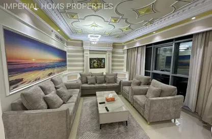 Apartment - 2 Bedrooms - 3 Bathrooms for rent in Ajman Corniche Residences - Ajman Corniche Road - Ajman