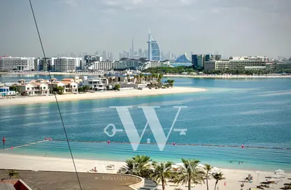 Apartment - 1 Bedroom - 2 Bathrooms for rent in Emerald - Tiara Residences - Palm Jumeirah - Dubai
