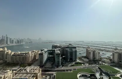 Apartment - Studio - 1 Bathroom for rent in The Palm Tower - Palm Jumeirah - Dubai
