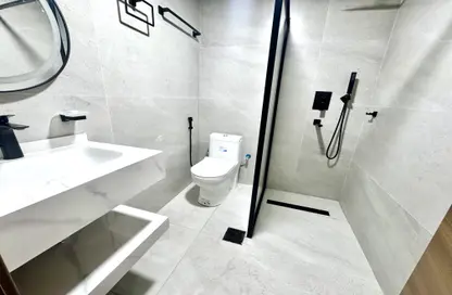 Apartment - Studio - 1 Bathroom for rent in Al Mushrif Villas - Al Mushrif - Abu Dhabi
